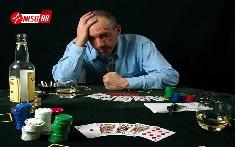 Cách tính tiền trong Poker chuẩn xác