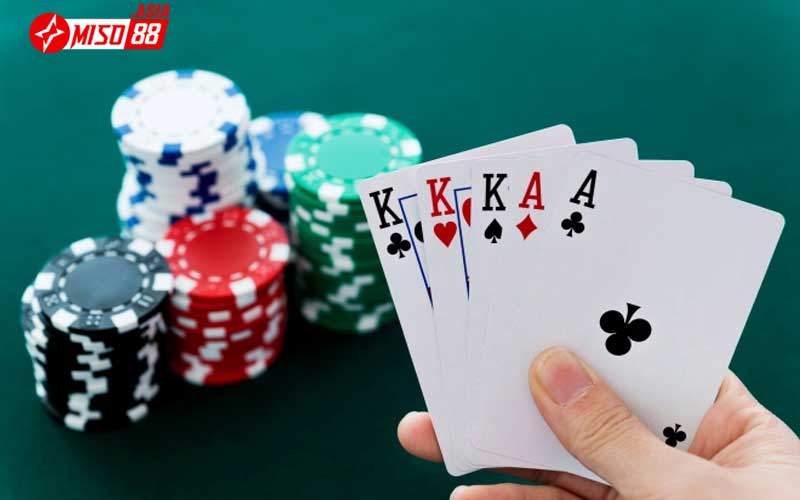 Phân loại các dạng chính trong cách chơi Poker
